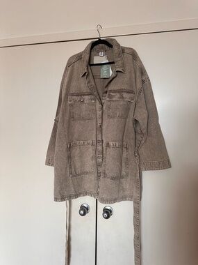 H&M Plus Size Utility Belted Denim Jacket, Beige, Size 3X